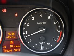 2011款 320i 豪华型