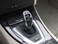 2011款 320i 豪华型