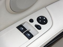 2011款 320i 豪华型