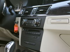 2011款 320i 豪华型