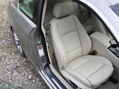 2011款 320i 豪华型