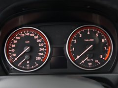 2011款 320i 豪华型