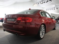 2011款 320i 豪华型