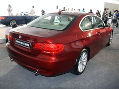 2011款 320i 豪华型