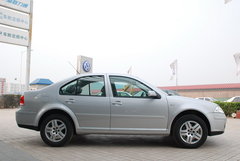 2008款 1.6L 自动 豪华型