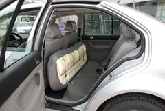 2008款 1.6L 自动 豪华型