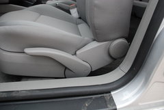 2008款 1.6L 自动 豪华型