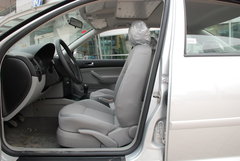 2008款 1.6L 自动 豪华型