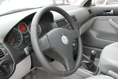 2008款 1.6L 自动 豪华型