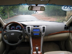 2009款 2.0L 自动 GLS豪华型