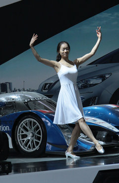 2010款 三厢 1.6L 自动 驭乐版