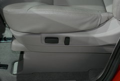2008款 2.0L 自动 豪华型 7座