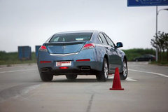 2009款 3.5L 自动 标准版