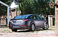 2009款 3.5L 自动 标准版