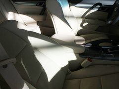 2009款 3.5L 自动 标准版