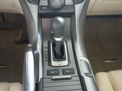 2009款 3.5L 自动 标准版