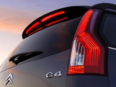 2009款 2.0L 自动 豪华型 7座