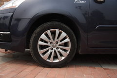 2009款 2.0L 自动 豪华型 7座