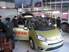 2009款 2.0L 自动 豪华型 7座