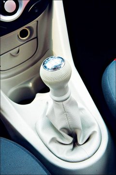 2009款 1.3L AMT 舒适型