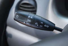 2009款 1.0L 手动 舒适型