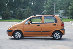 2009款 1.0L 手动 舒适型