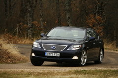 2007款 600hL 5.0L CVT 尊贵加长版
