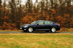 2007款 600hL 5.0L CVT 尊贵加长版