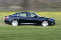 2007款 600hL 5.0L CVT 尊贵加长版