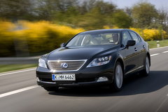 2007款 600hL 5.0L CVT 尊贵加长版
