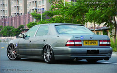 2007款 600hL 5.0L CVT 尊贵加长版