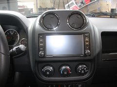 2009款 2.4L 自动 限量版 5座