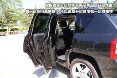 2010款指南者Compass