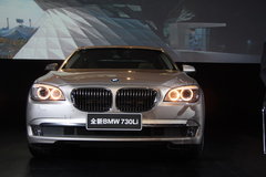 2009款 730Li 3.0L 豪华型