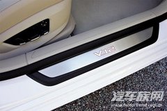 2009款 730Li 3.0L 豪华型