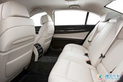 2009款 730Li 3.0L 豪华型