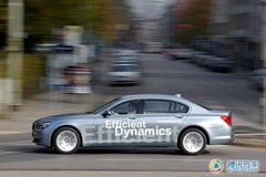 2009款 730Li 3.0L 豪华型