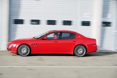2009款 730Li 3.0L 豪华型