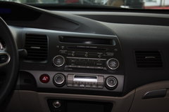 2009款 1.8L 自动 LXi经典版