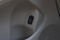 2009款 2.4L 自动 豪华版 7座
