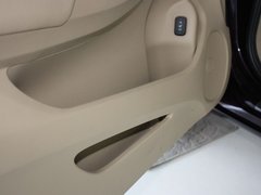 2009款 2.4L 自动 豪华版 7座