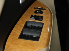 2009款 2.4L 自动 豪华版 7座