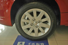 2010款 三厢 1.6L 自动 驭乐版