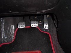 2010款 三厢 1.6L 自动 驭乐版