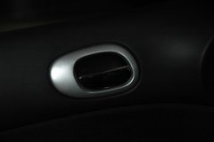 2010款 三厢 1.6L 自动 驭乐版