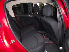 2010款 三厢 1.6L 自动 驭乐版