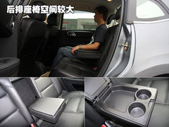 2010款 两厢 2.0L 自动 时尚型