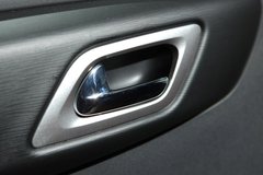 2010款 两厢 2.0L 自动 时尚型