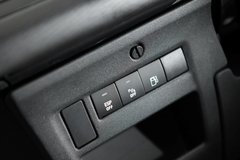 2010款 两厢 2.0L 自动 时尚型