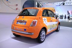 2011款 1.4L 自动 Pop时尚版